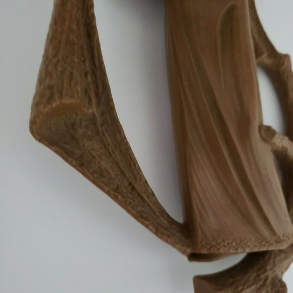 Vintage Mary And Infant Jesus Wall Hanger - Picture 7 of 12